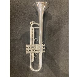 Used Yamaha Xeno Trumpet 
YTR-8335RS - Consignment